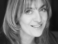 Lynda Rooke